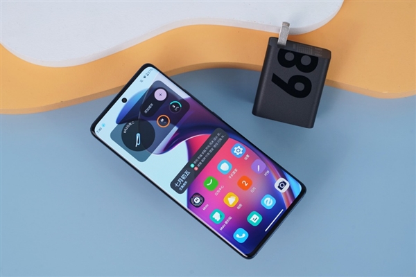 1999元旗舰回来了!moto s30 pro春江蓝图赏