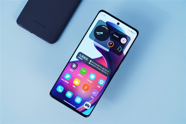 1999元旗舰回来了!moto s30 pro春江蓝图赏